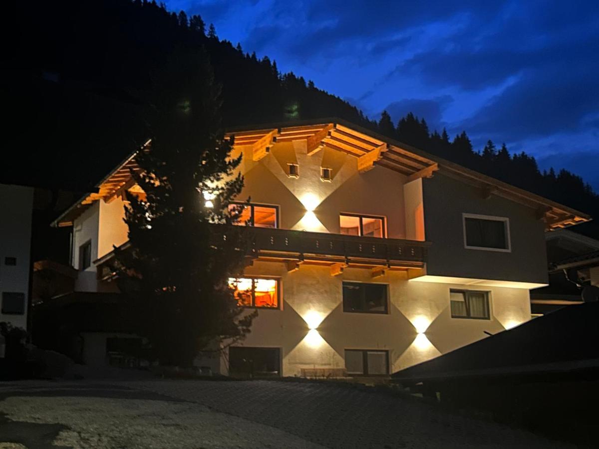 Ferienwohnung Tux Exteriör bild
